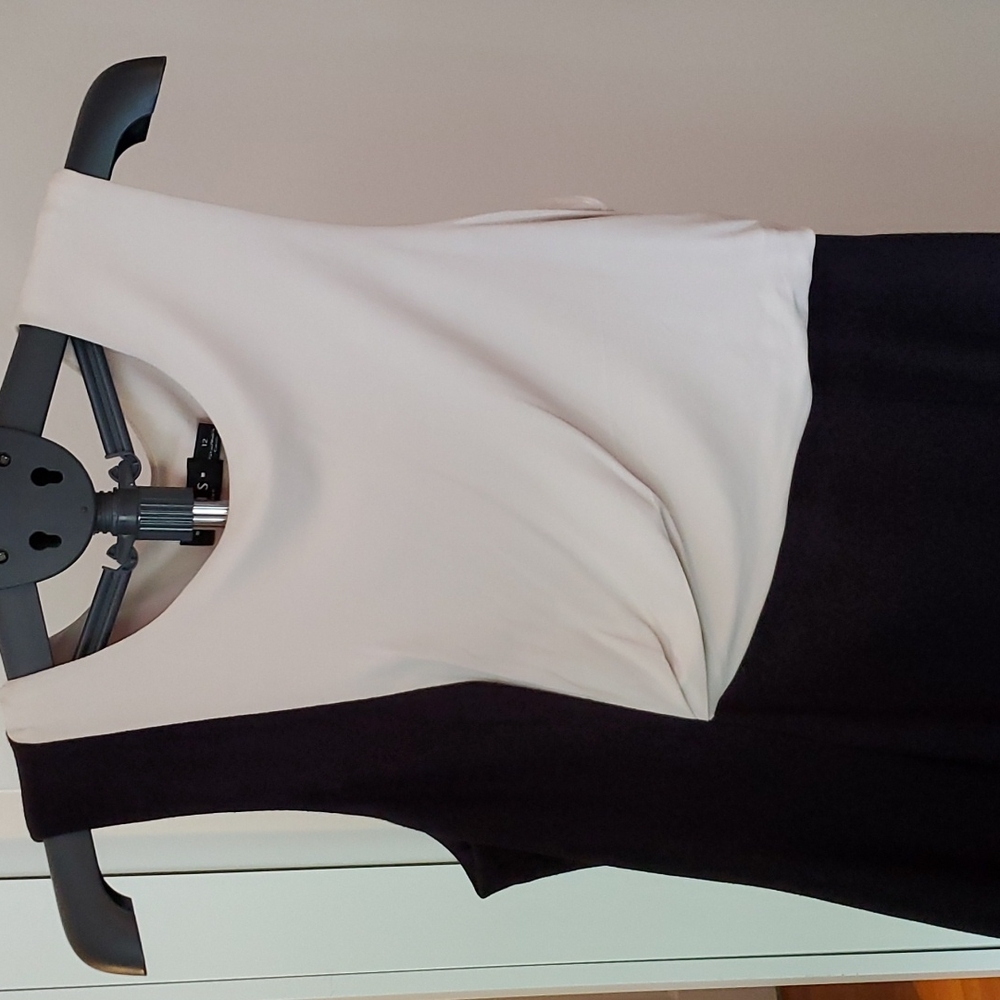 Great black and beige dress purchased in Montreal boutique. S2